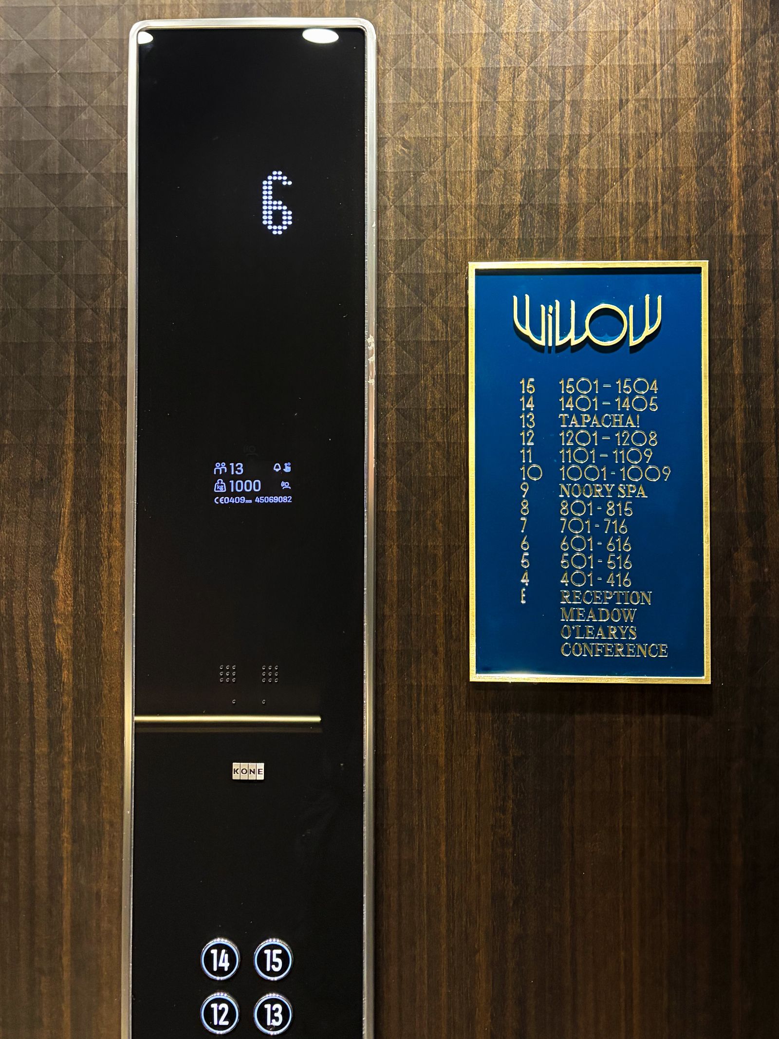 Skyltning till Willow Hotel  – Trelleborg – bild 9