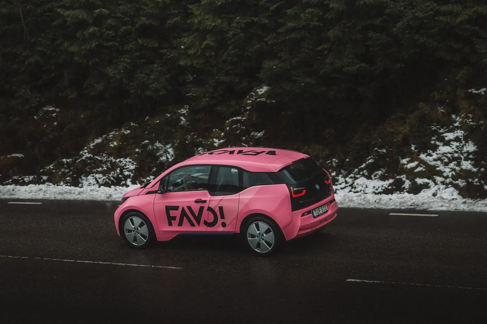 Vehicle Wrapping - Transform your company cars into rolling advertisements