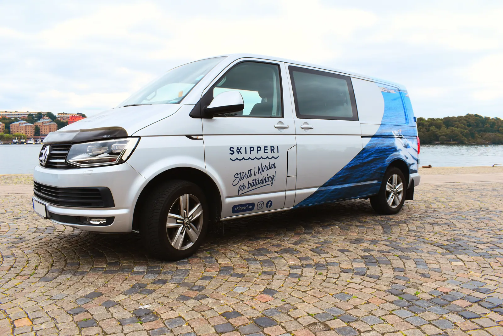 Vehicle Graphics on Company Cars