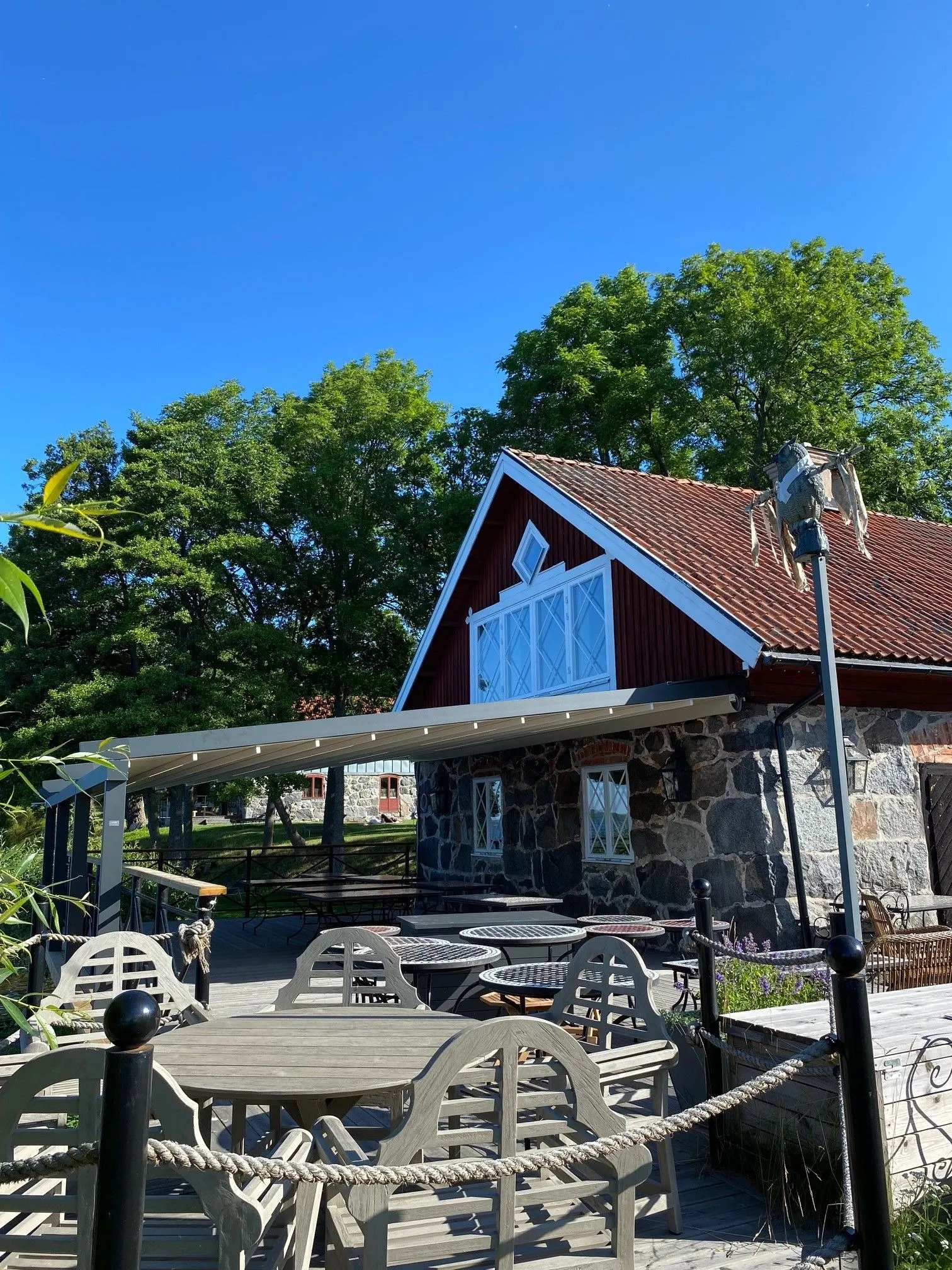 Pergola vid Krusenbergs Herrgård – bild 5