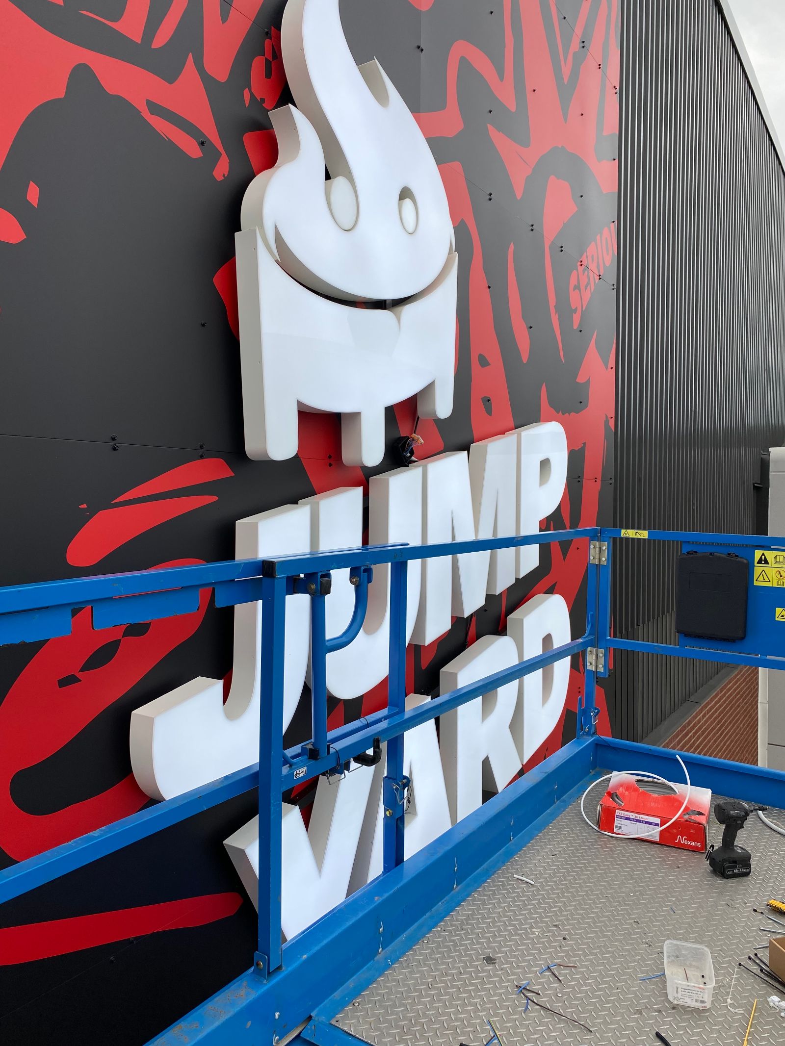 Skyltning för JumpYard – bild 15