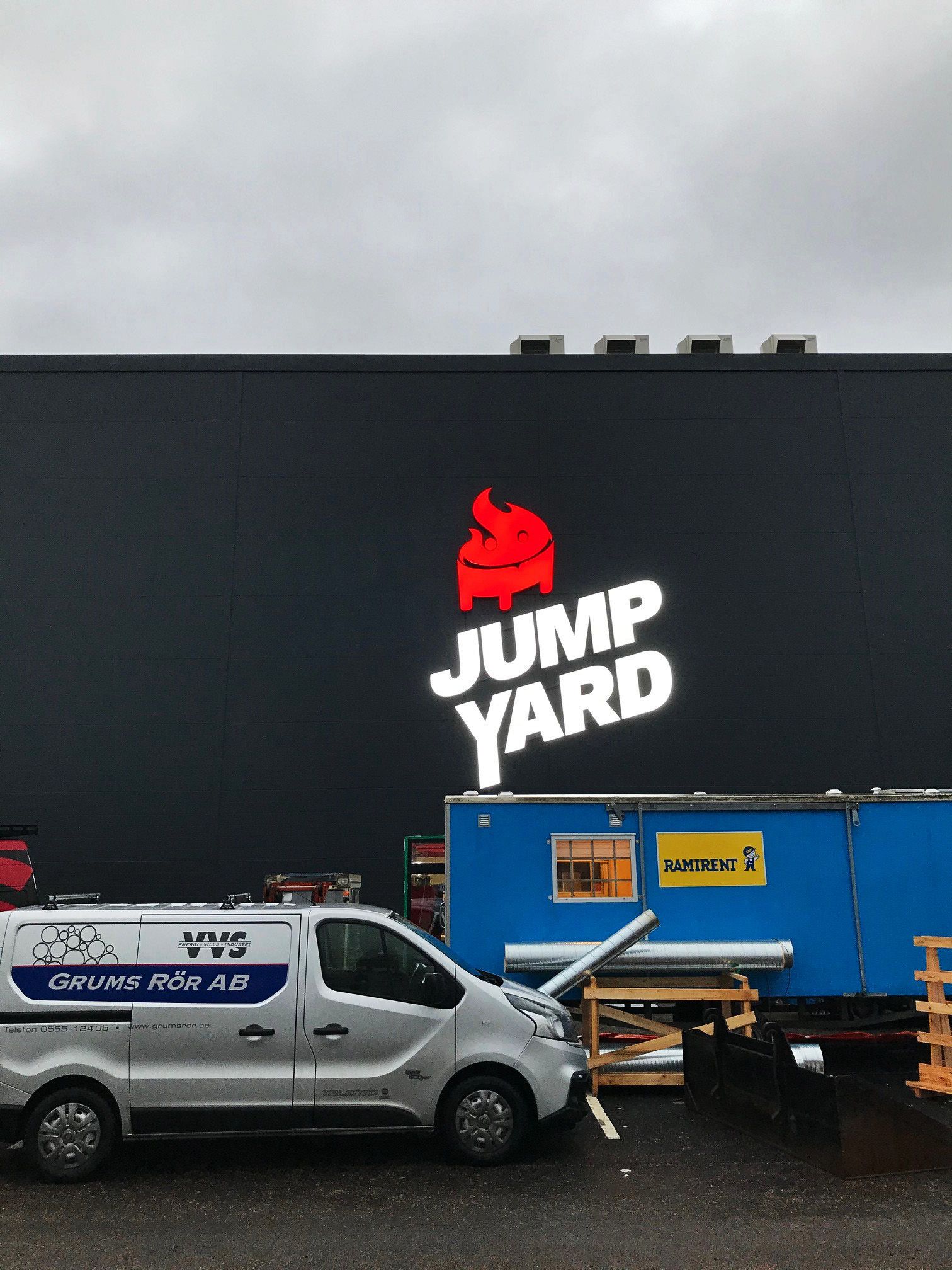 Skyltning för JumpYard – bild 3