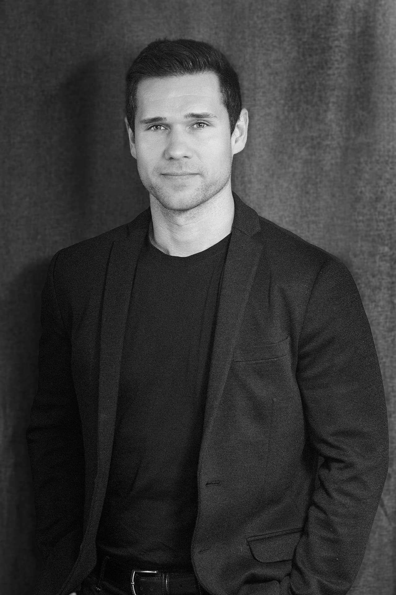 Hampus Sundgren, Projektgruppen hos PS Skylt & Inredning