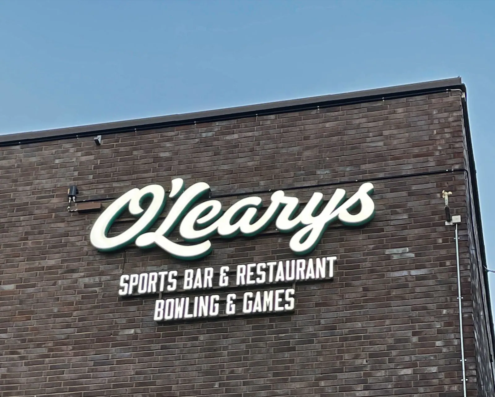 O´Learys signage – image 5