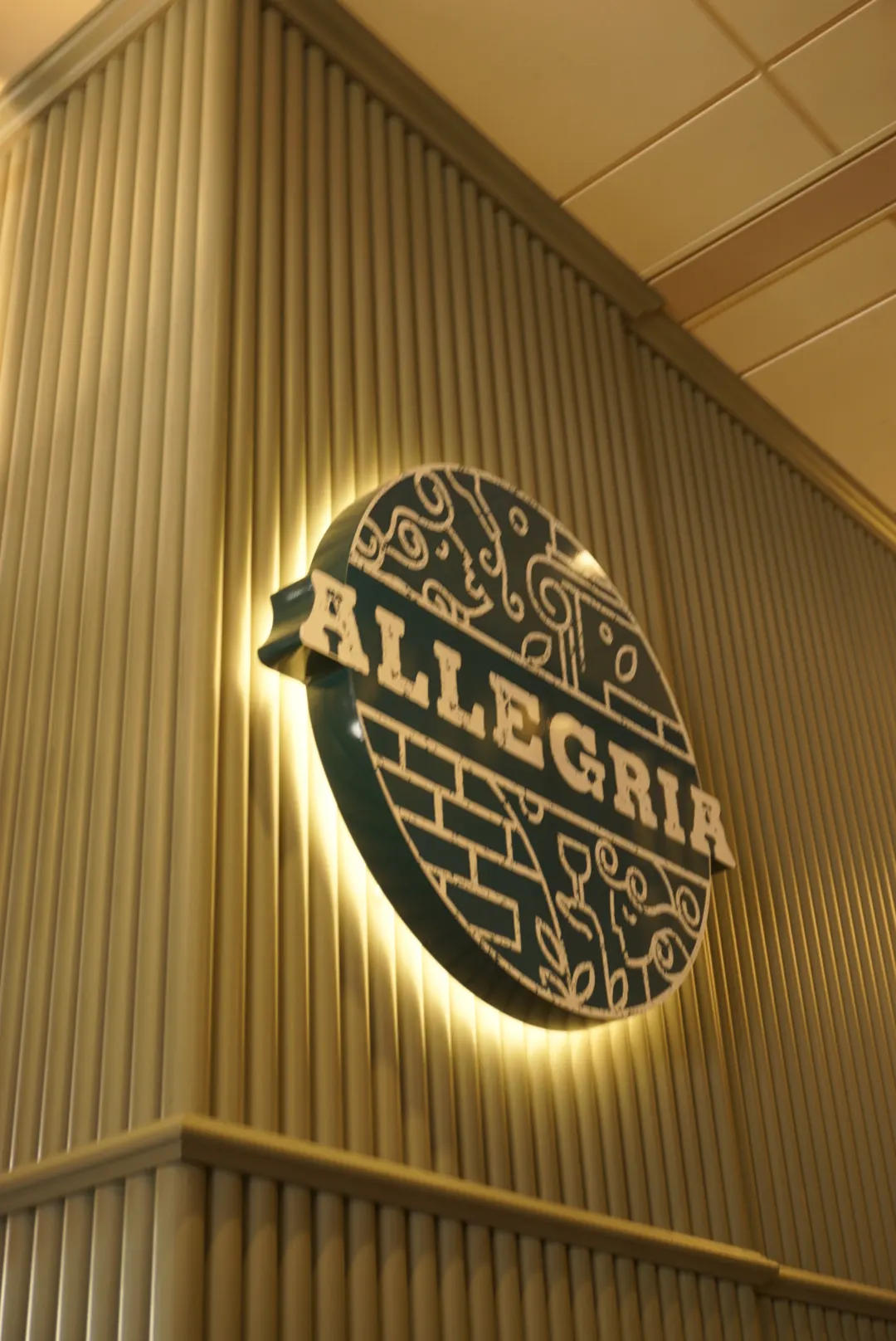 Signage for hotels 